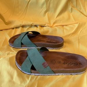 Bio step (Made in Spain) Sage Leather Sandals - Size 7.5